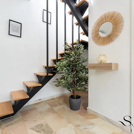 Апартаменты Seaside Lux 1min Away To With Terrace Фуэнхирола